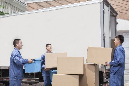 Organized unpacking services in Millhill helping settle into a new home quickly