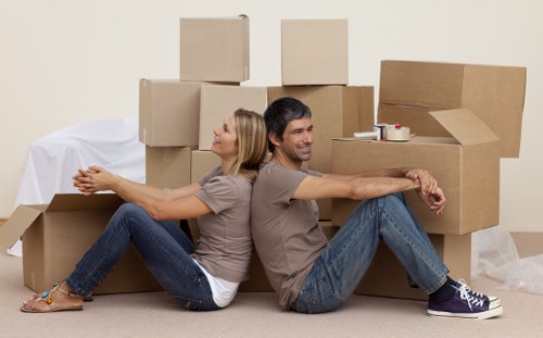 Local moving transport support in Millhill for household items