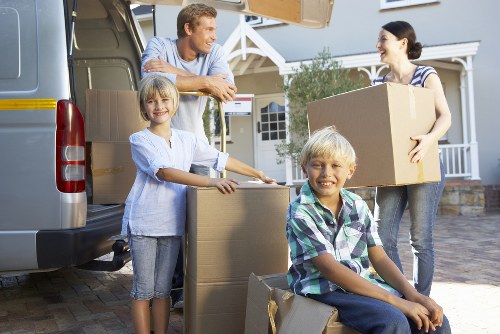 Practical man and van moving help in the Millhill area